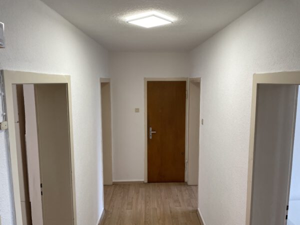 Schillerstraße 26 - 59065 Hamm - WG im 1.OG links - Zimmer Nr. 3 – Bild 3